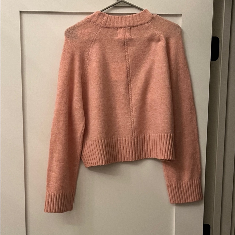 Chic Pink Crew Neck Sweater
